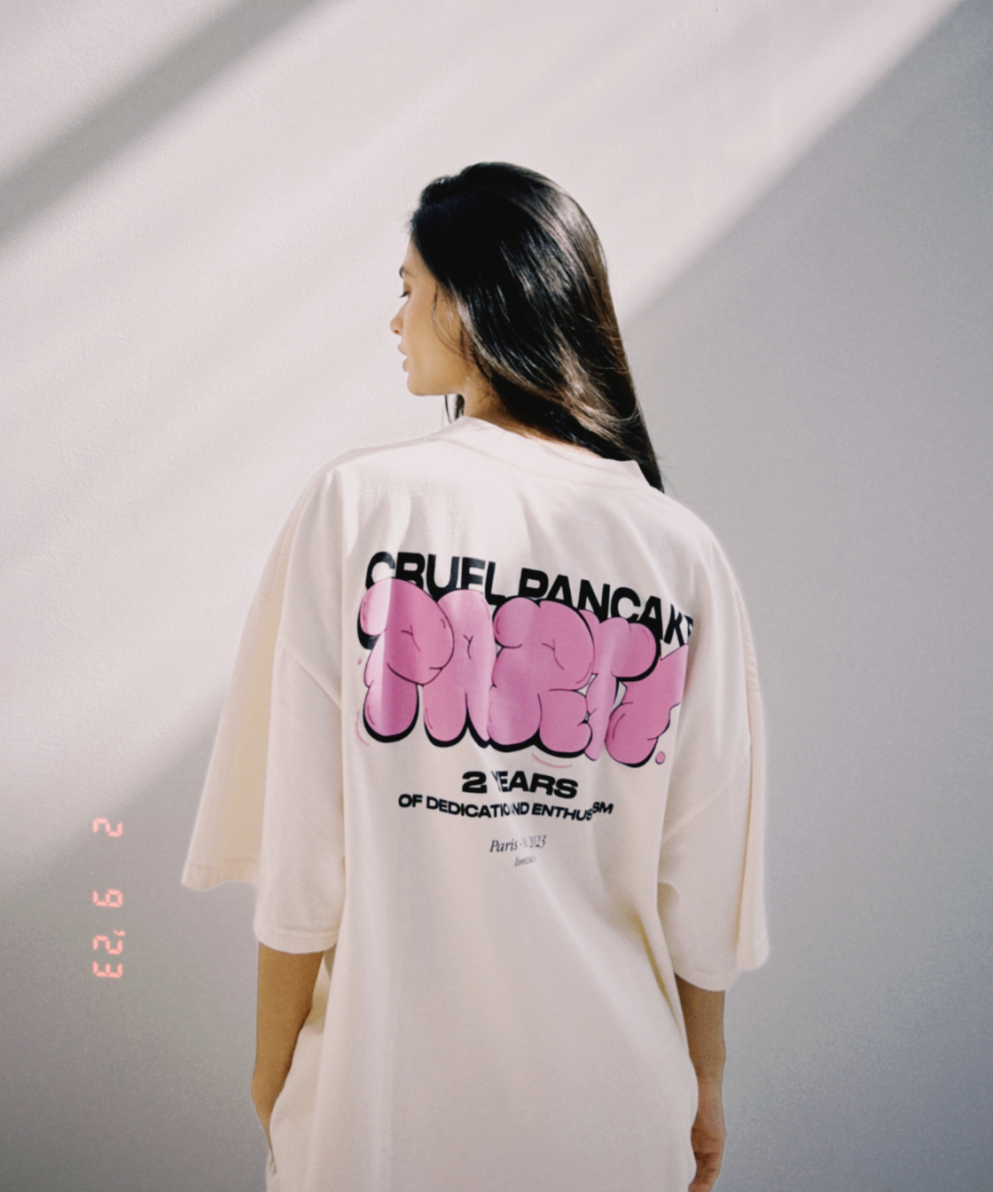 White party tee