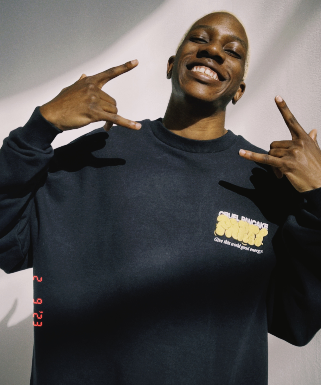 Black party crewneck