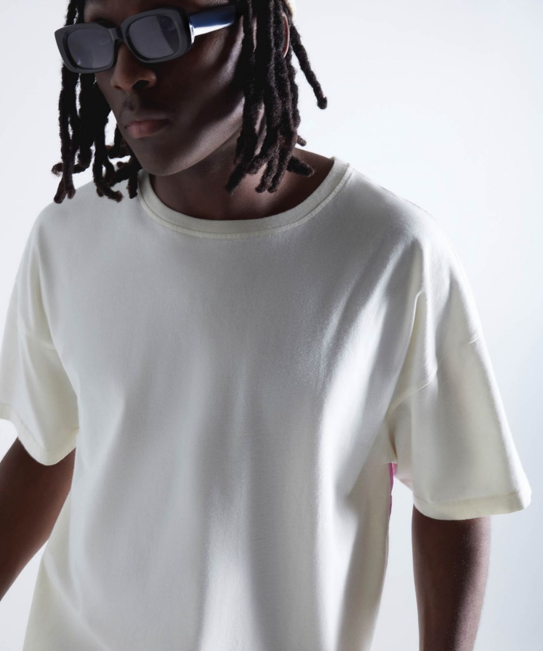 No Time for Romance T-shirt - Off white