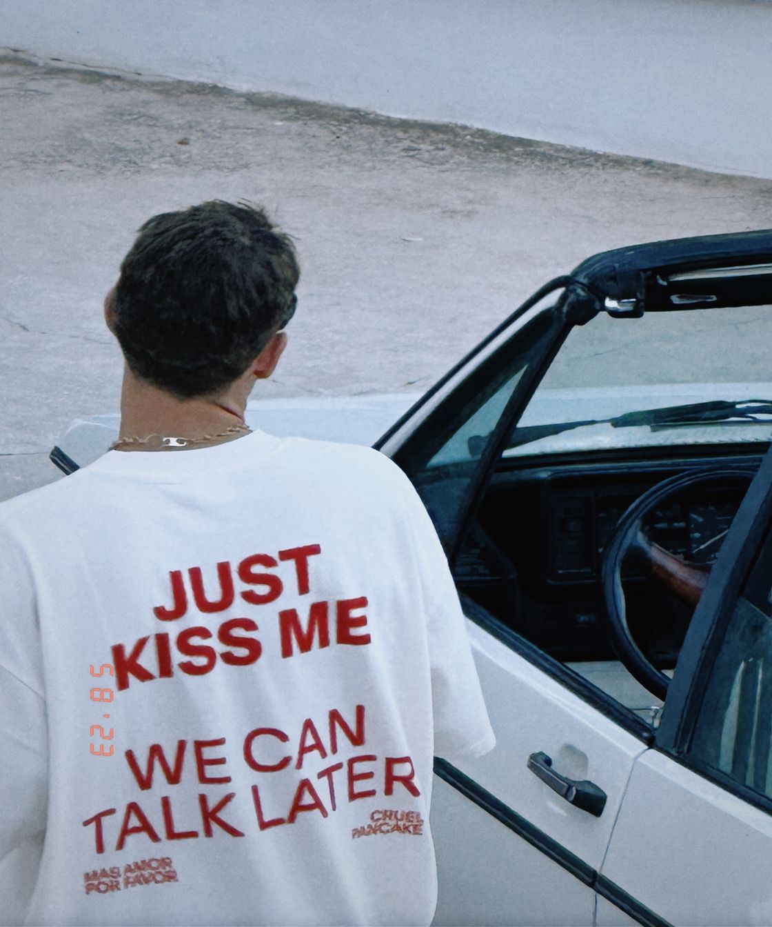 Tshirt Off-White Kiss Me