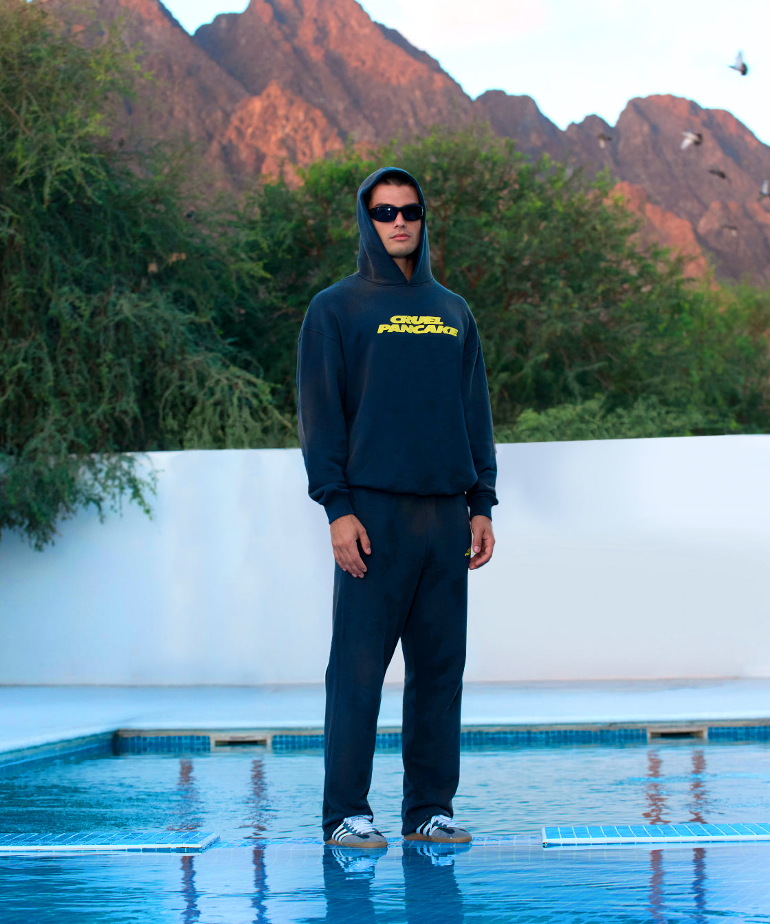 Black fade out sweatpants